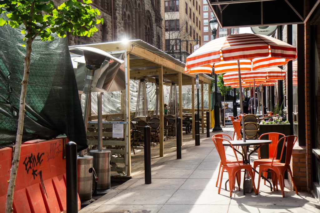 IMG_1797 Dining on the 1600 block of Sansom Street in Center City Philadelphia. (Kimberly Paynter/WHYY)