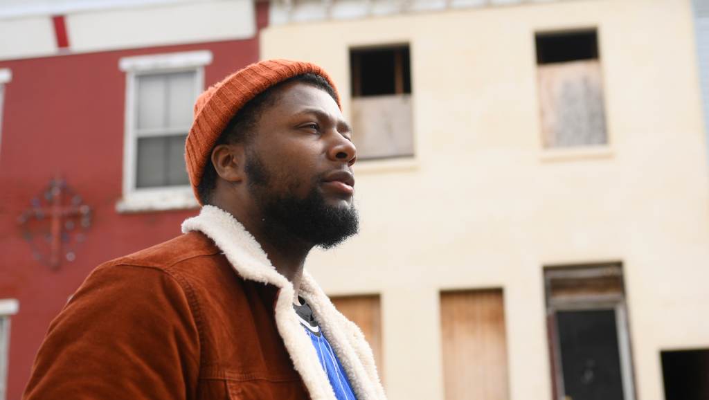 Profile Shakoor Henderson Shakoor Henderson checks out his old North Philadelphia neighborhood. (Bastiaan Slabbers for WHYY)