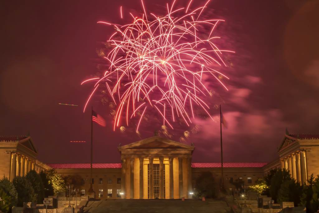 JULY 4TH FIREWORKS AT PHILADELPHIA MUSEUM OF ART File photo: Fireworks erupt over the Philadelphia Museum of Art. (Jonathan Wilson for WHYY)