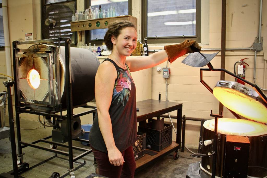2021 07 02-e lee-danielle ruttenberg-philadelphia bok building-remark glass oven Danielle Ruttenberg, co-owner of Remark Glass, opens an oven in her studio in the basement of the Bok Building in South Philadelphia. (Emma Lee/WHYY)