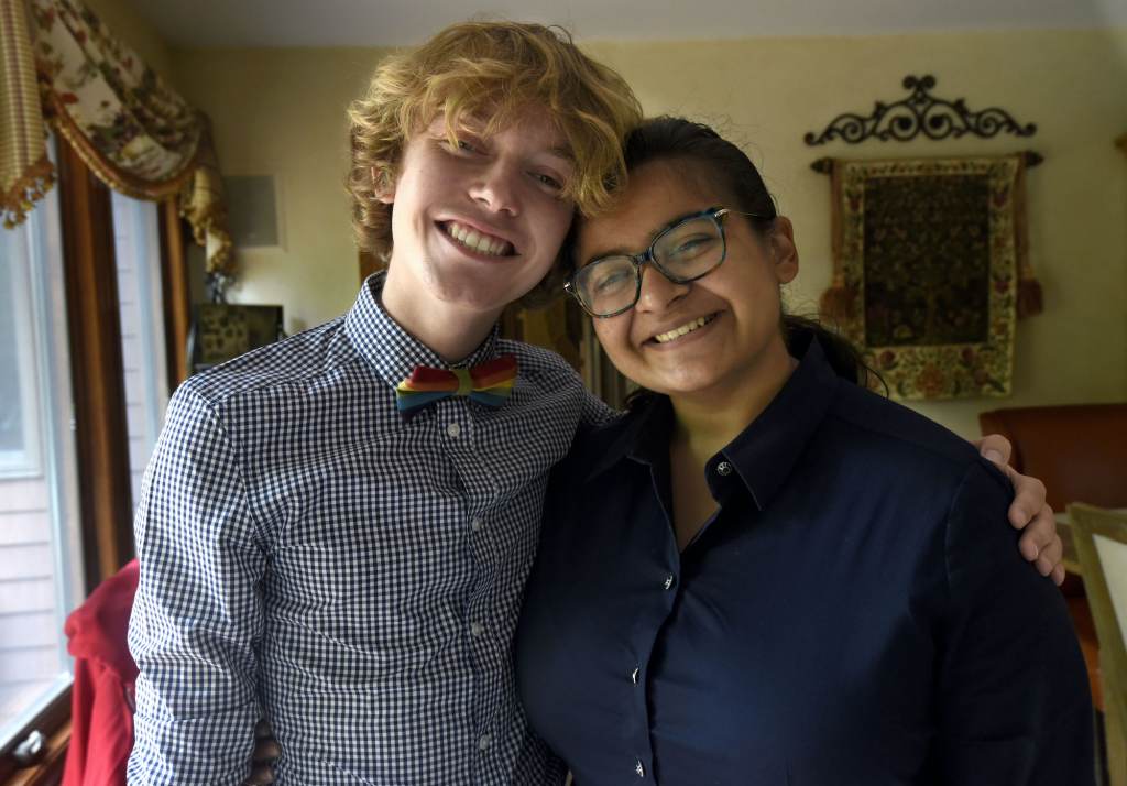 Bryce Dershem poses for a picture with Ria Ravel