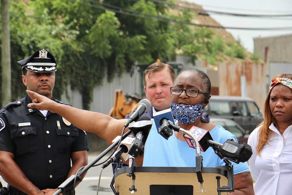 camden_illegal_dumping_EL_070821_07 Shelia Roberts speaks from a podium in Camden
