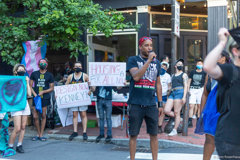 i-SVhkwnX-XL ACT UP protest outside of Mayor Kenney's condo. (Juno Rosenhaus / ACT UP)
