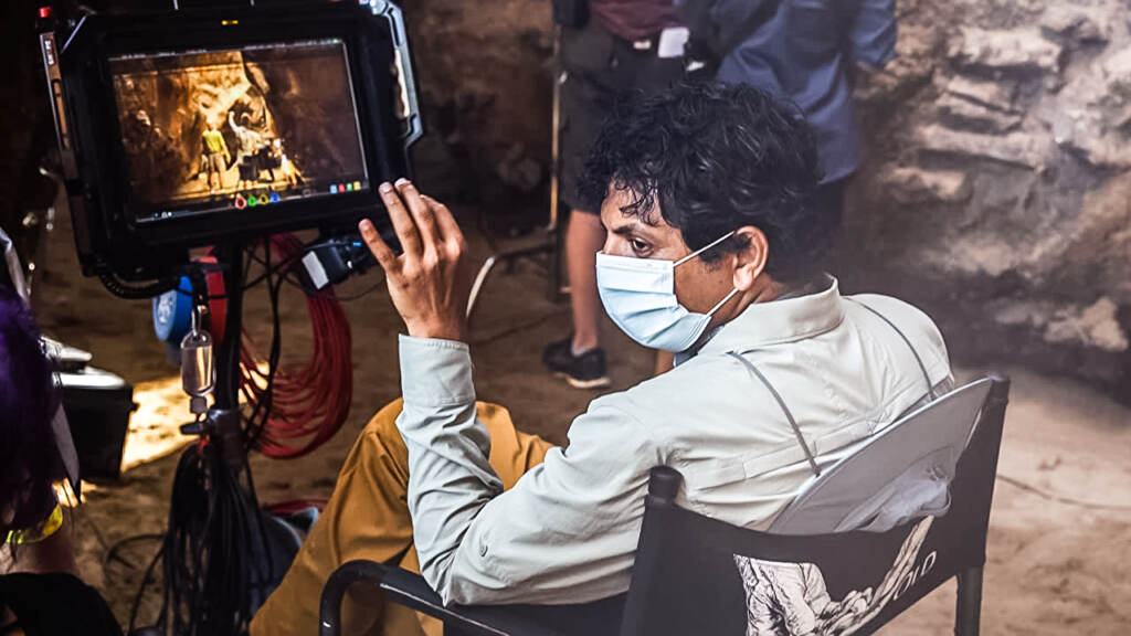 M. Night Shyamalan directing 