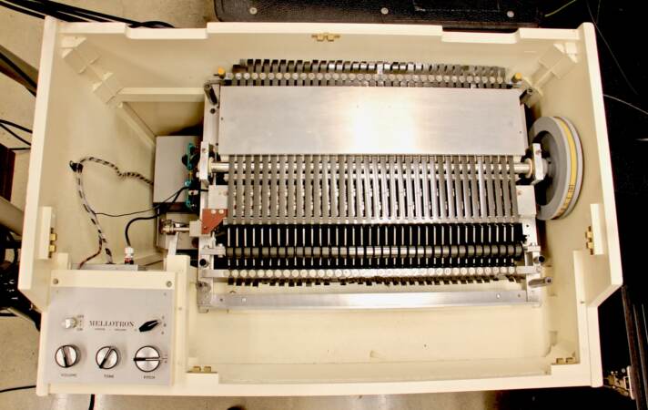 The inner workings of a Mellotron