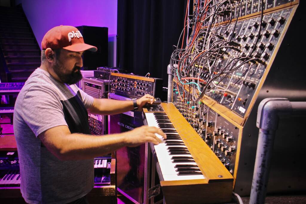 2021 08 05-e lee-vince pupillo jr-harleysville pa-emeapp synthesizers elp keyboard Vince Pupillo Jr. performs on Keith Emerson's Moog synthesizer