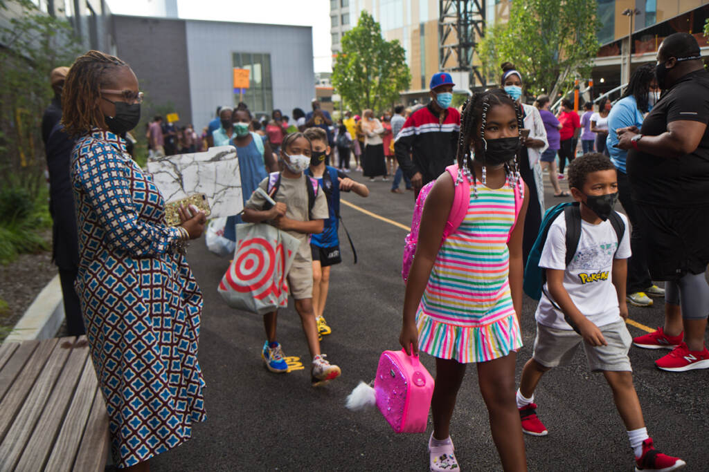 2021 08 31 k paynter first day of school 2021-4 Students wear face masks outside of their school in Philly