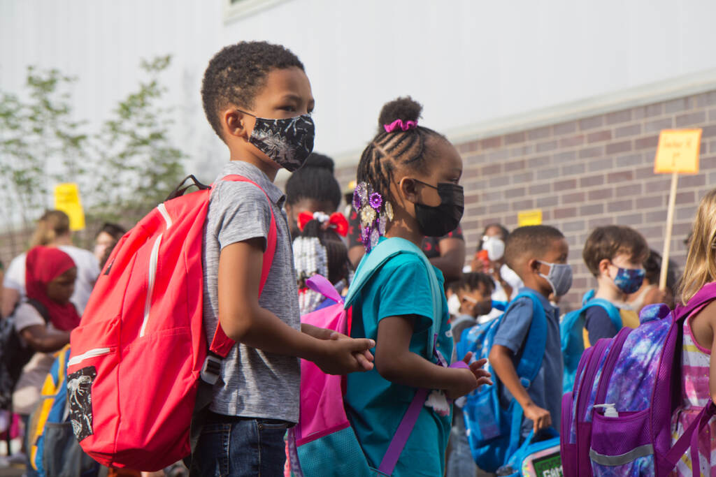 2021 08 31 k paynter first day of school 2021-9 Students wear face masks outside of their school in Philly