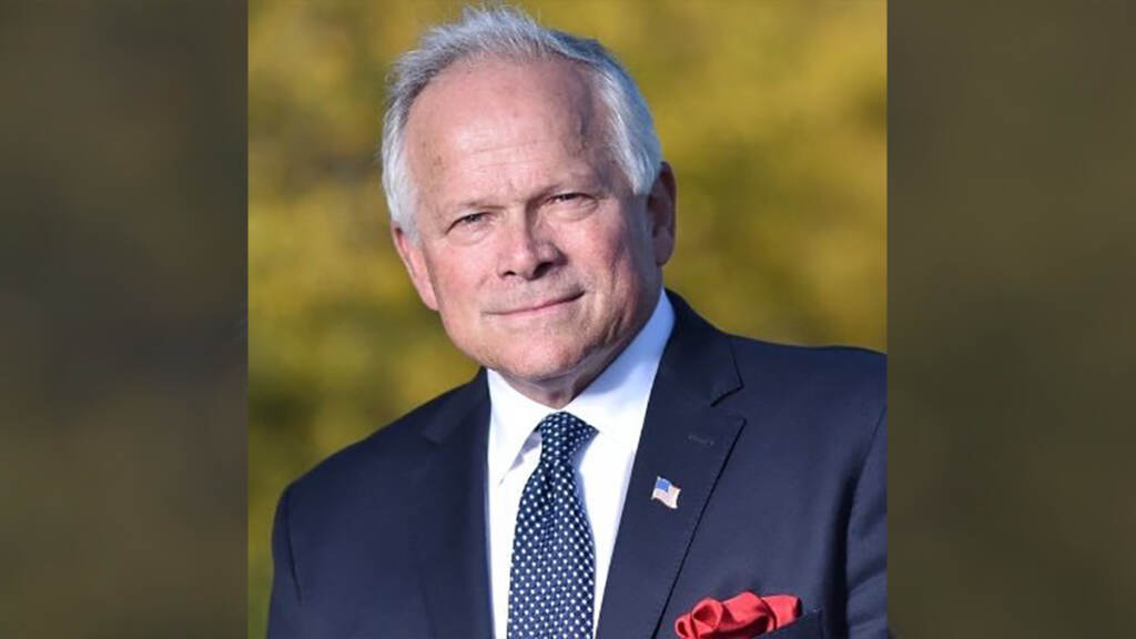 5Pr4ZKQs_400x400 Delaware Republican candidate for the U.S. House of Representatives, Lee Murphy (Courtesy of Lee Murphy)
