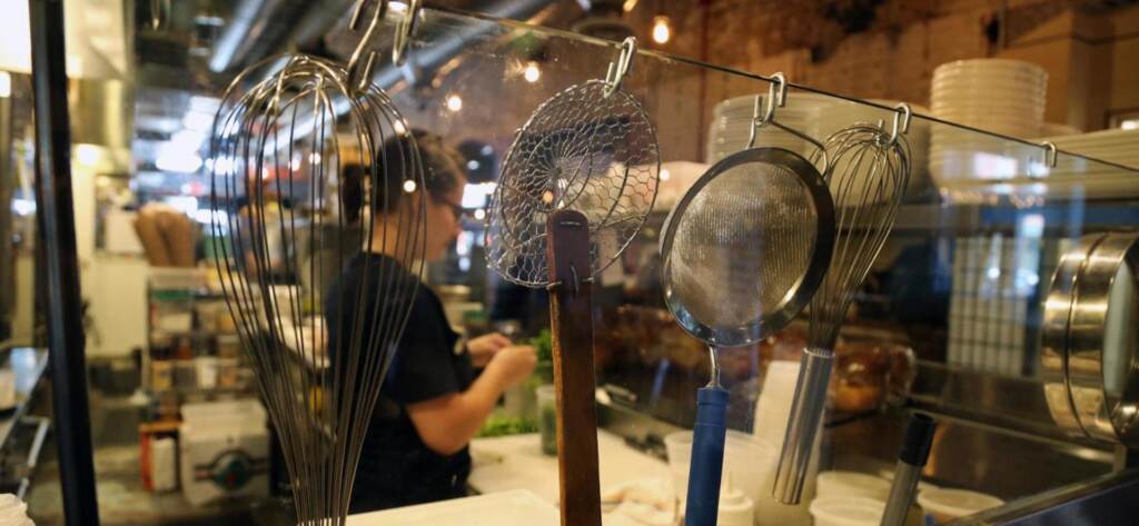 Pittsburgh-restaurant-worker-e1629469597434-1920×887 In 2020, Pennsylvania regulators approved a now-abandoned rule that would have extended automatic overtime pay to salaried employees earning between roughly $36,000 and $45,000 a year, many of whom work as managers in the retail and food service industries. Today, only those who earn below the $36,000 federal threshold are guaranteed extra pay for extra hours. (Megan Harris / WESA)