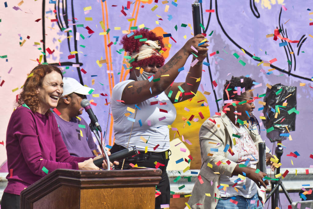 2021 09 28 k paynter fishtown trans mural-3 Mural Arts’ executive director, Jane Golden (left), with mural models Tazmere Stephens (second from left) and Jourdyn Wood (second from right) and artist Kah Tangi, celebrate the dedication of We Are Universal to Philadelphia’s trans community