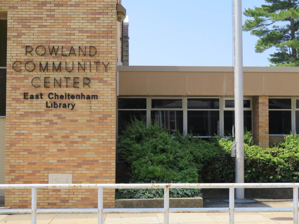 EC-library-photos-2016-006 East Cheltenham Library