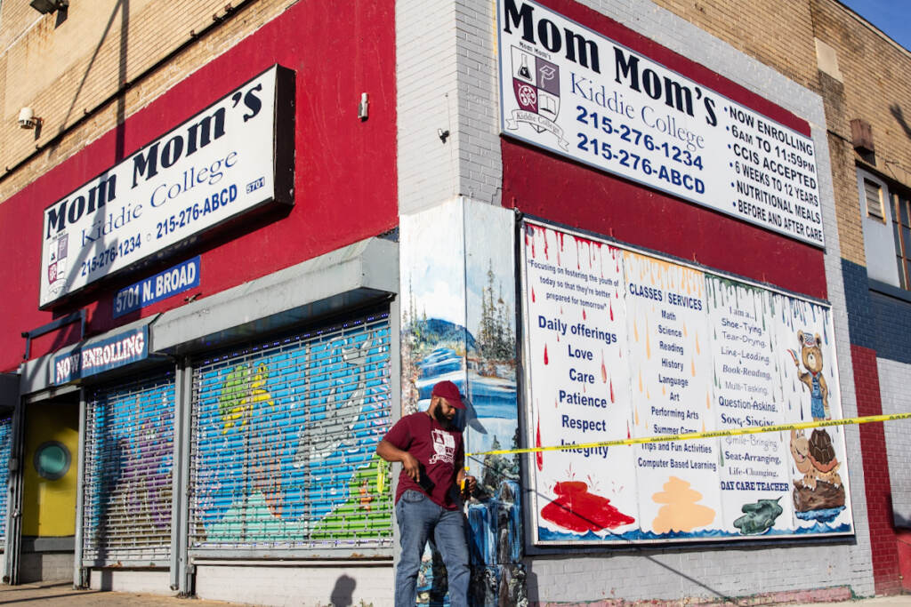 Storeowner stands at scene of mass shooting in Fern Rock.