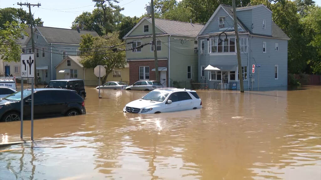 car-shortage-ida-flood-car-owners-chip-shortage-used-cars-supply-chain-new-cars-car-dealership-new-jersey-coalition-of-automotive-retailers Cars are pictured sitting in Ida's floodwaters