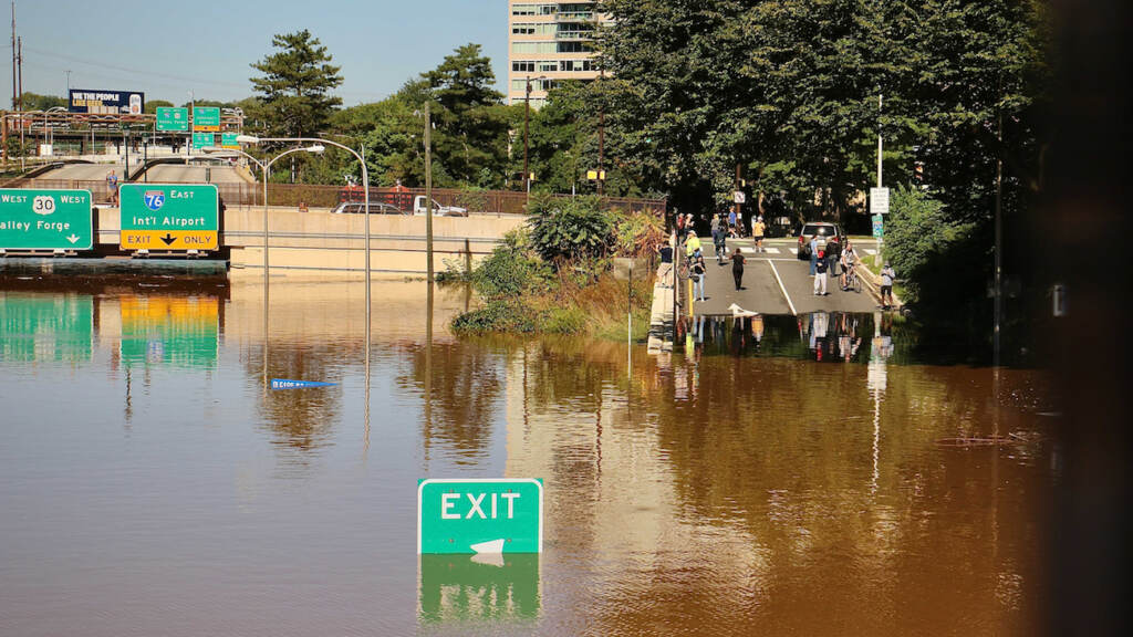 philly-flooding-ida-vine-street-cropped