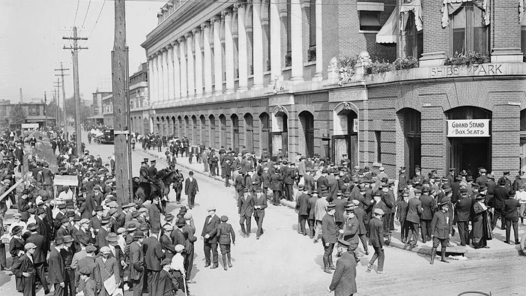 shibepark Crowd scrambling for tickets outside Shibe Park, 1914 World Series Game 1. (Wikimedia Commons)