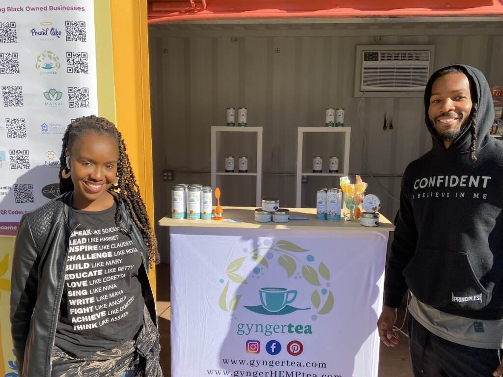 IMG_0168 Felicia Harris-Williams and husband Craig Williams own Gynger Tea, one of the 50 vendors participating in the LOVE Park pop-up market. (Aaron Moselle/WHYY)