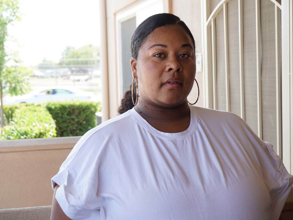 Living California’s Central Valley, Keishell Brown and other expecting moms contend with increasingly intense heat waves. A mother is pictured