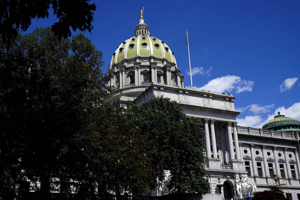 harrisburg_capitol_building_PA_tim_tai_inky_101321 The exterior of the Pennsylvania Capitol