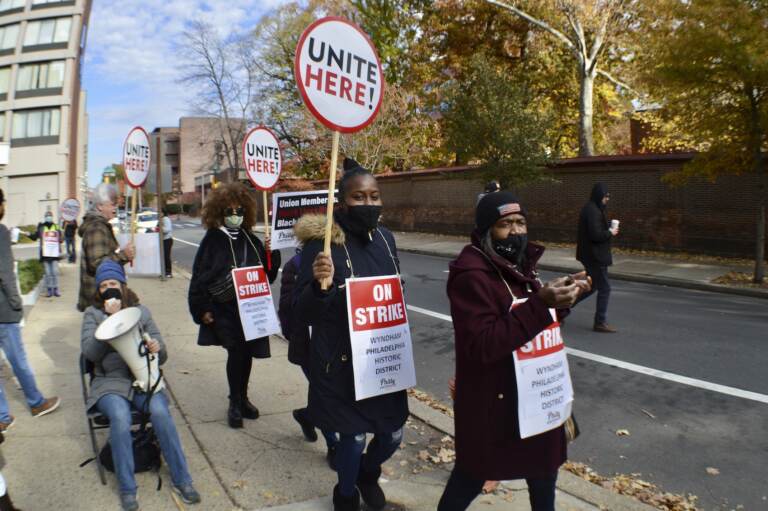 Hospitality workers at Wyndham Historic District hotel in Philadelphia on strike on Nov. 21, 2021. (Photo Courtesy UNITE HERE Local 274)