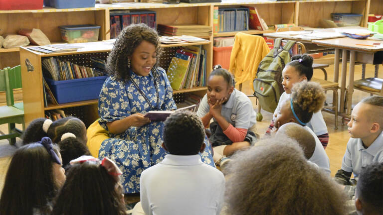 Quinta Brunson is pictured in a screengrab from the pilot of 'Abbott Elementary'