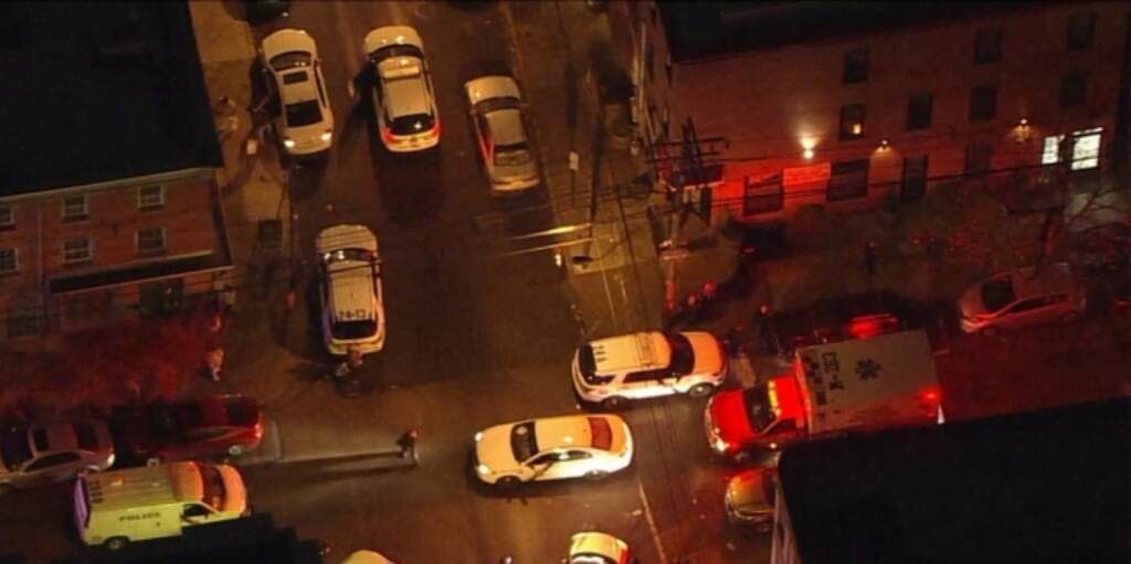 11368632_122121-wpvi-officer-shot-philly-10pm-CC-vid (6abc)