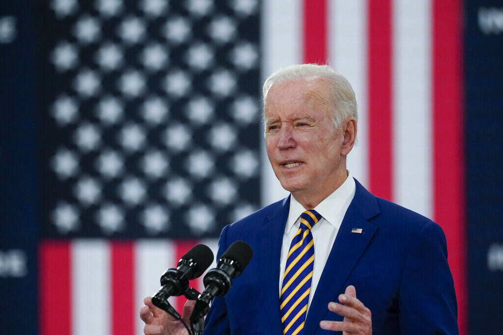 Biden President Joe Biden speaks at Dakota County Technical College, in Rosemount, Minn., Tuesday, Nov. 30, 2021. (AP Photo/Carolyn Kaster)