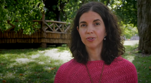 MarilupedelaCalle Marilupe de la Calle talks about a ten-year listening project titled