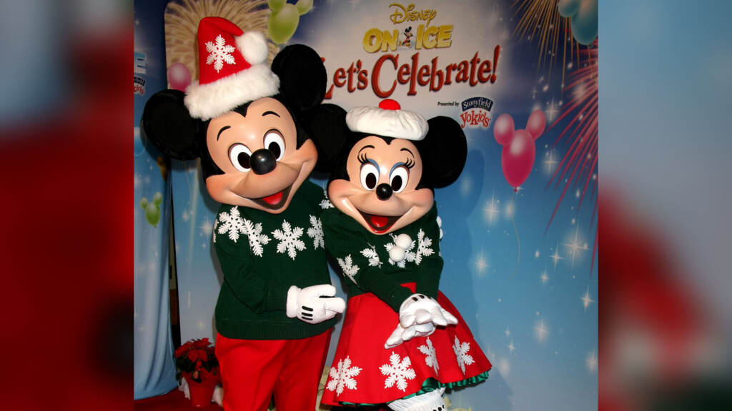 LOS ANGELES – DEC 11: Mickey Mouse, Minnie Mouse at the “Disney Mickey Mouse, Minnie Mouse at the