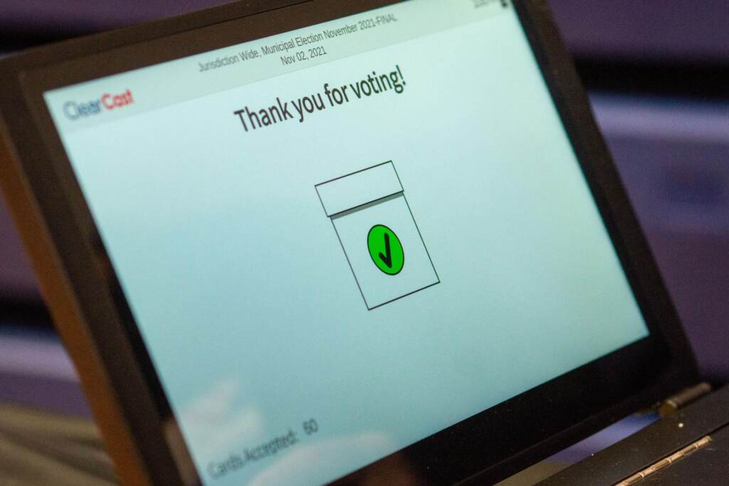 voting-ballot-submitted-election-SPA-012622 A screen on a voting machine says,