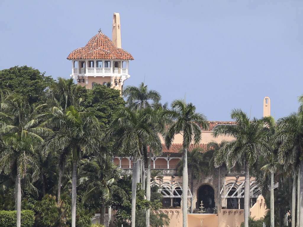 The National Archives and Records Administration said it retrieved 15 boxes of documents and other items from former President Donald Trump’s Mar-a-Lago residence last month. The National Archives and Records Administration said it retrieved 15 boxes of documents and other items from former President Donald Trump's Mar-a-Lago residence last month.
(Lynne Sladky/AP)