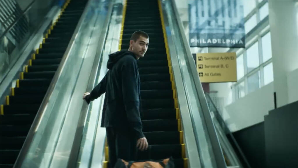 hustlemovienetflix-airport Juancho Hernangómez, current NBA forward, plays the pivotal roles in 'Hustle'
Juancho Hernangómez, current NBA forward, plays the pivotal roles in 'Hustle' (Screen capture from Netflix's ''Hustle''' teaser)