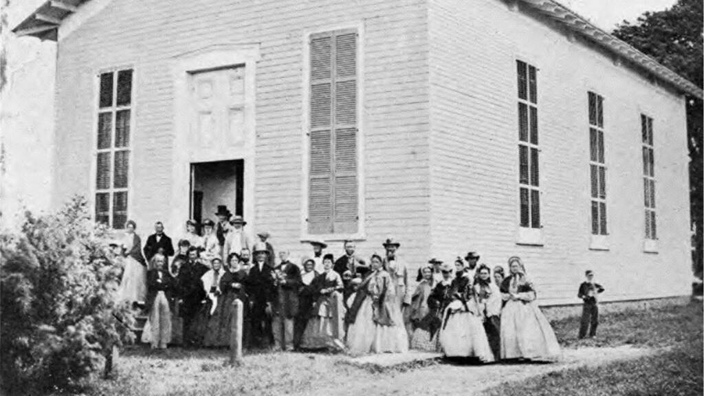 kennettsquare-undergroundrailroad-04crop The Longwood Meeting house