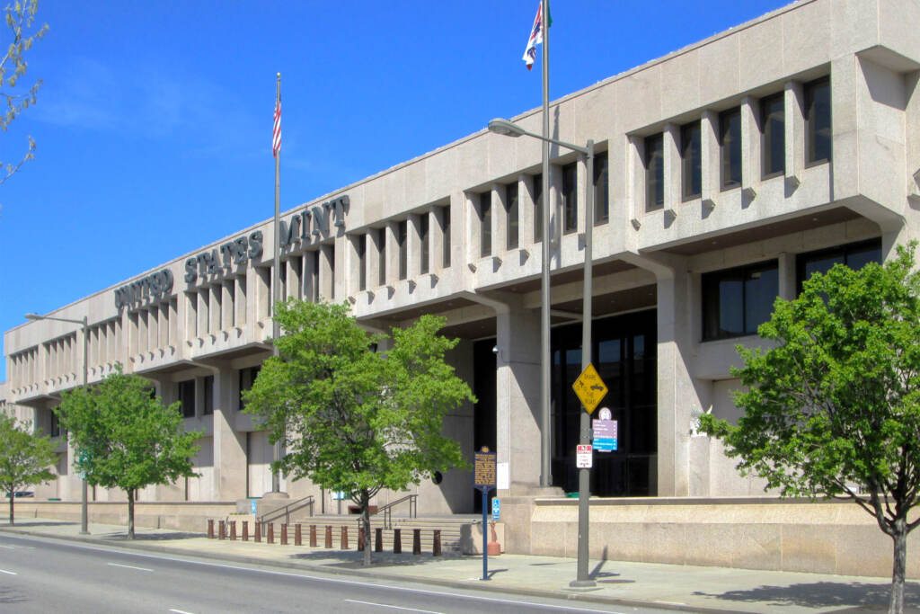 usmint-bank The exterior of the U.S. Mint