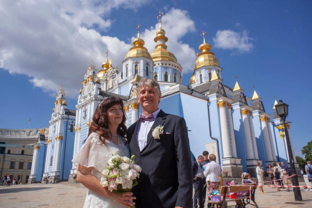 274509069_986448945335784_3089812443736630551_n Ukranian native Valentyna Levytsky and Philly resident Sean Moir were married in Kyiv in 2021. (Courtesy of Sean Moir)