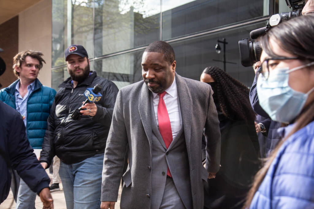 2022 04 19 kpaynter kenyatta johnson mistrail-2 Philadelphia City Councilmember Kenyatta Johnson leaves Federal Court after the judge in his bribery trial declared a mistrial, following the jury's failure to reach a unanimous verdict on the charges. (Kimberly Paynter/WHYY)