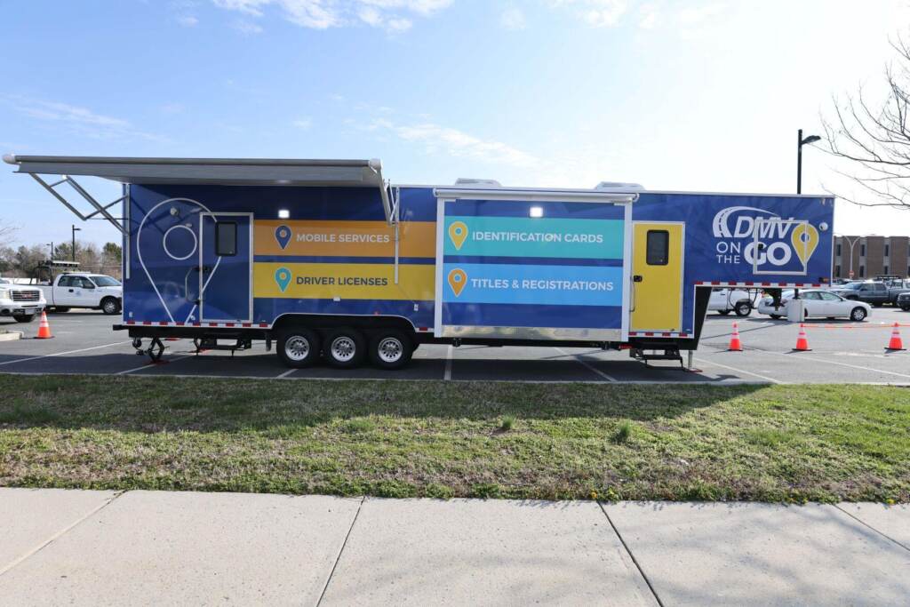 delaware-dmv-new-trailer-22 The new Delaware DMV On-The-Go trailer.