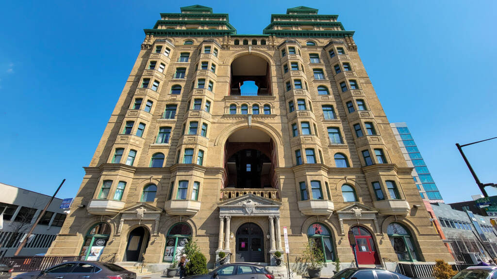 divinelorraine-01crop The exterior of The Divine Lorraine