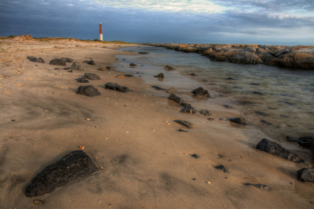 Barnegat Lighthouse State Park View from the beach at Barnegat Lighthouse State Park New Jersey. (michaelmill / BigStock)