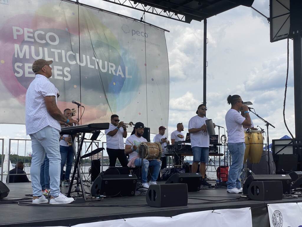concilio-hispanic-fiesta-music Musicians perform on a stage.