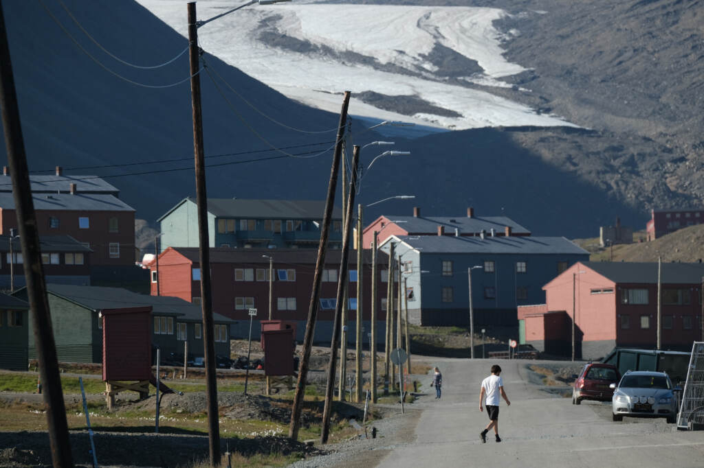 Temperatures in Longyearbyen, Norway above the Arctic Circle hit a new record above 70 degrees Fahrenheit in July 2020. The Arctic has warmed nearly four times faster than the planet as a whole since 1979, a new study finds. Temperatures in Longyearbyen, Norway above the Arctic Circle hit a new record above 70 degrees Fahrenheit in July 2020. The Arctic has warmed nearly four times faster than the planet as a whole since 1979, a new study finds.
(Sean Gallup/Getty Images)