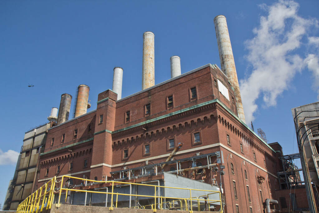 2022 06 11 k paynter vicinity steram loop raw files (4 of 23) Vicinity Energy's plant in the Grays Ferry section of South Philadelphia