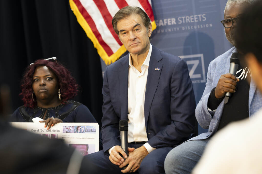 Election 2022 Pennsylvania Senate Mehmet Oz, a Republican candidate for U.S. Senate in Pennsylvania, speaks at House of Glory Philly CDC in Philadelphia, Monday, Sept. 19, 2022. (AP Photo/Ryan Collerd)