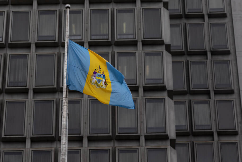 10 04 2022 k paynter philadelphia flag muncipal services-2 The Philadelphia flag waves outside the city’s Municipal Services building. (Kimberly Paynter/WHYY)