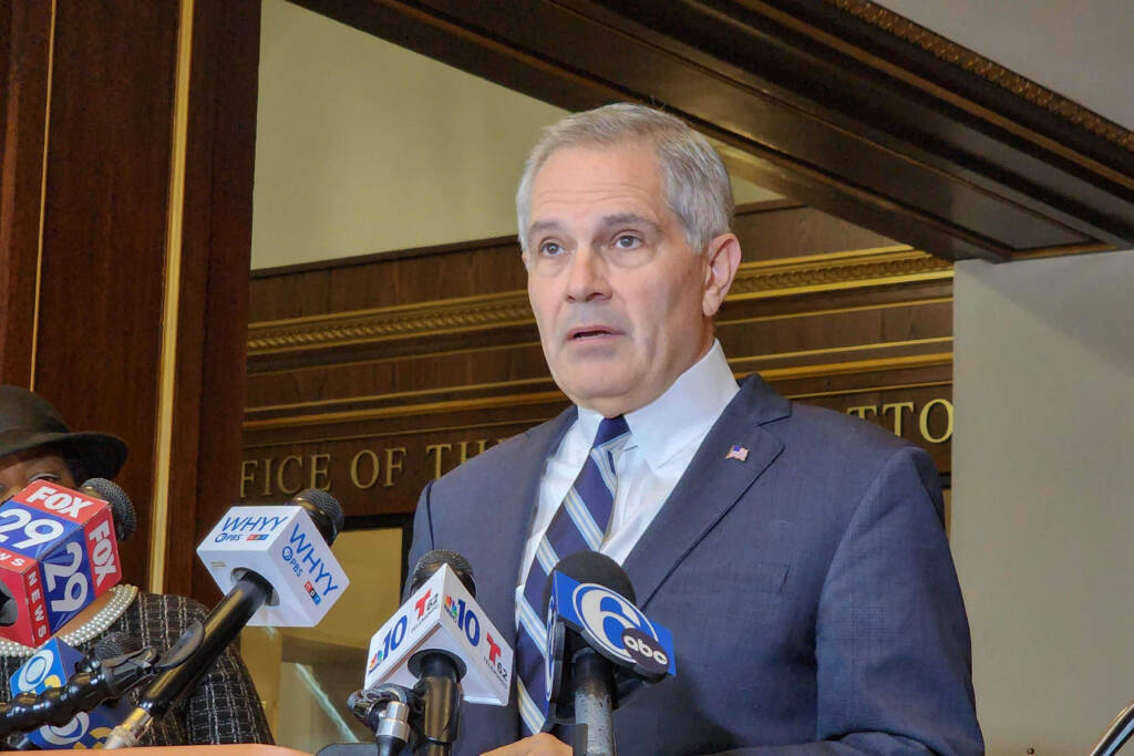 da-larry-krasner-t-macdonald-2022-10-05 Philadelphia DA Larry Krasner speaking at a press conference October 5, 2022. (Tom MacDonald/WHYY)