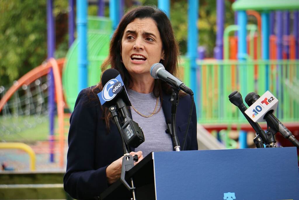Former Philadelphia City Controller announces a run for mayor