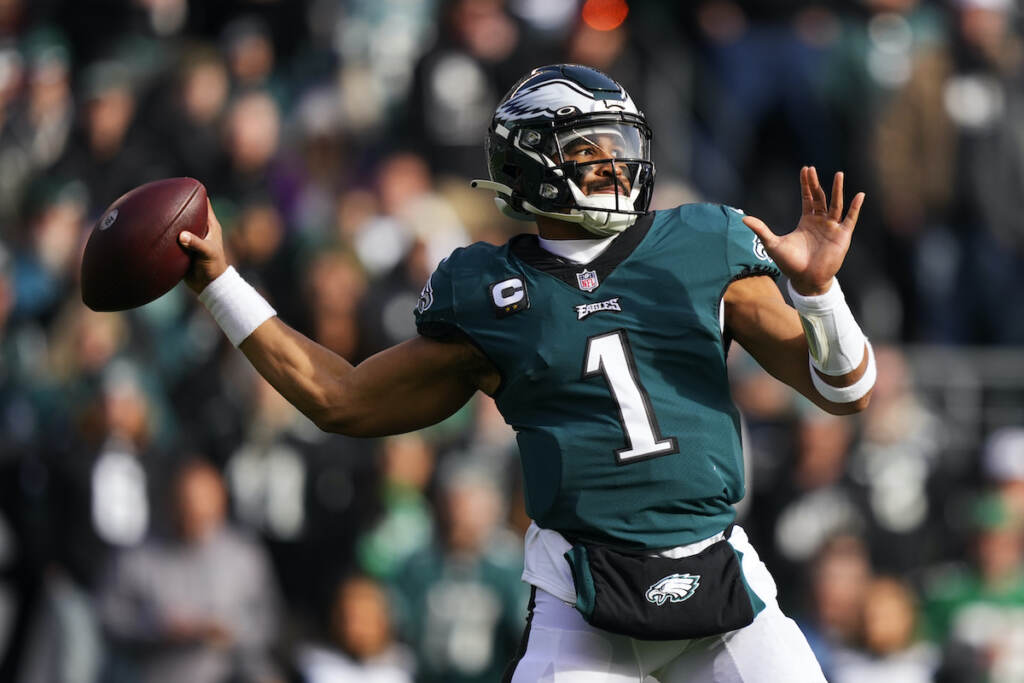 Titans Eagles Football Philadelphia Eagles' Jalen Hurts looks to pass during the first half of an NFL football game against the Tennessee Titans, Sunday, Dec. 4, 2022, in Philadelphia