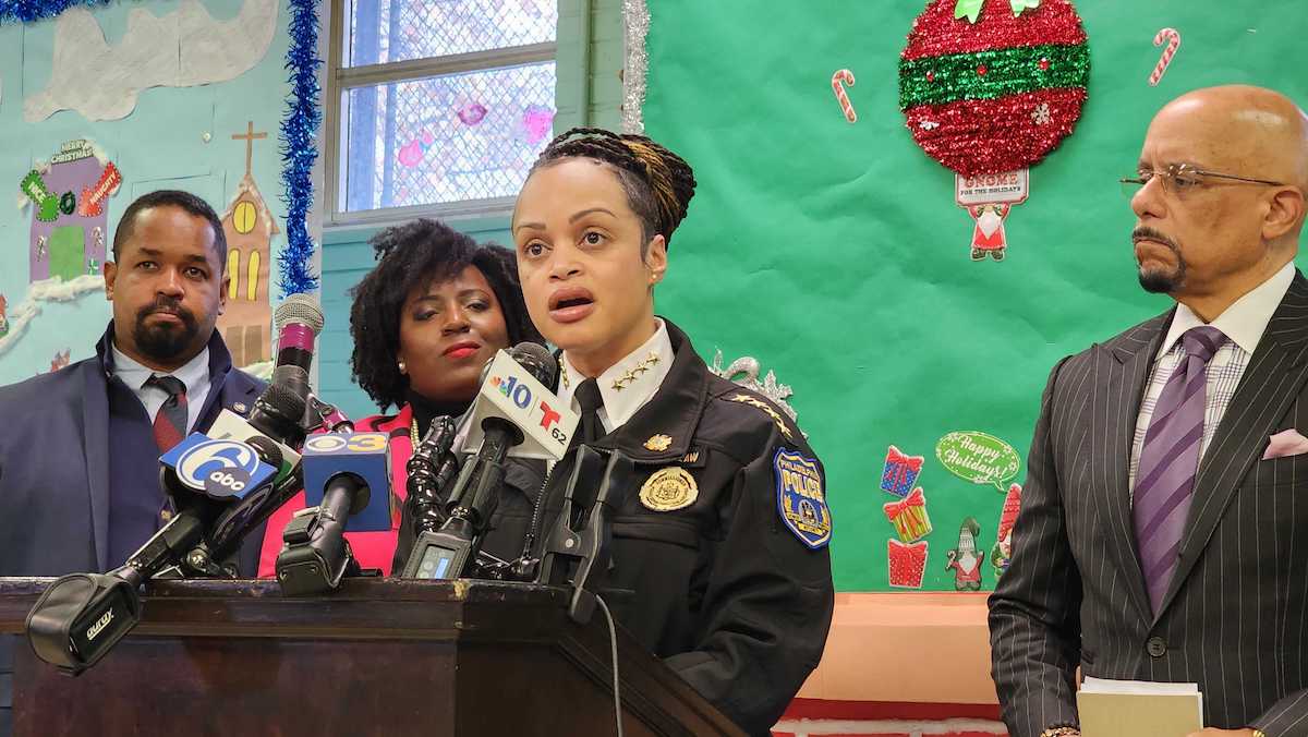 federal-funds-violence-prevention-3 Police Commissioner Danielle Outlaw speaks from a podium.