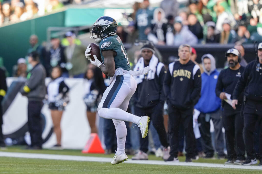 Saints Eagles Football Philadelphia Eagles wide receiver A.J. Brown (11) pulls in a touchdown reception in the second half of an NFL football game against the New Orleans Saints in Philadelphia, Sunday, Jan. 1, 2023. (AP Photo/Matt Slocum)