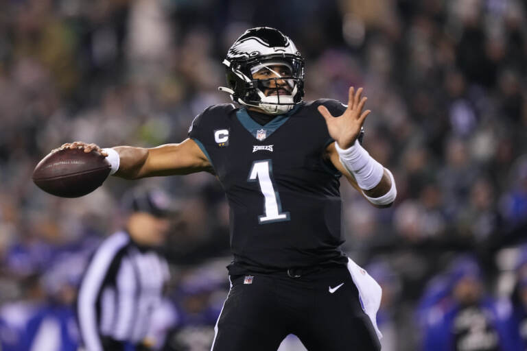 Philadelphia Eagles quarterback Jalen Hurts looks to pass against the New York Giants